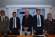 Crise na Itália: Pirlo, Maldini e Leonardo renunciam; Federação tenta mantê-los