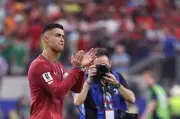 Cristiano Ronaldo se despede das Copas sem título e iguala lendas