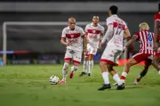 Crystopher marca gol da vitória do CRB sobre o Náutico na Série B