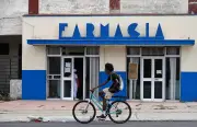 Cuba abre postos de gasolina e farmácias à iniciativa privada