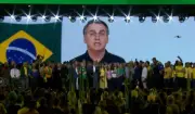 Defesa de Flávio Bolsonaro nega autorização para vídeo com IA do pai