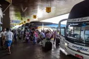 Deputado do PL quer revogar rota obrigatória de ônibus para fiscalização da Receita em Foz
