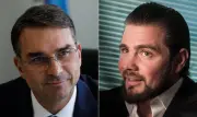 Deputados do PT acionam PF para investigar Flávio Bolsonaro por favorecimento ao Banco Master