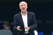Deschamps pode repetir feito histórico de Helmut Schön em Copas