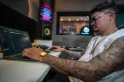 DJ Japa NK: de ajudante de pedreiro a hitmaker com funk que embalou post de Yamal