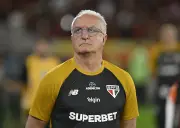 Dorival Júnior exalta evolução do São Paulo após empate com Flamengo no Maracanã