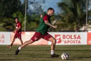 Douglas Baggio pode ser titular do CRB se Mikael for vendido, diz técnico