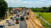 Duplicação da Avenida Venezuela: início da pavimentação asfáltica em Boa Vista