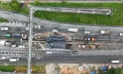 Emergência na BR-324: cratera interdita via há uma semana na Bahia