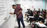 Ensina Brasil abre inscrições para turma 2027 de trainee em educação