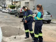 Equipe feminina de geofonamento combate vazamentos na Baixada Fluminense