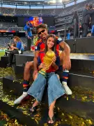 Espanha bicampeã mundial 2026: namorada de Yamal celebra título