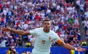 Espanha e França: duelo bilionário na semifinal da Euro
