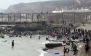 Espanha Reforça Ceuta com Soldados Após Entrada em Massa de Migrantes