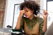 Estudo de Yale revela diferenças cerebrais entre ações conscientes e inconscientes