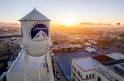 EUA: 12 estados processam Paramount Skydance por fusão de US$ 110 bi