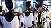 EUA proíbem novos robôs humanoides chineses para proteger IA
