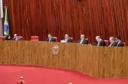 Eventual punição a Flávio por vídeo de Bolsonaro teria que partir do TSE, avaliam ministros