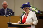 Ex-ministra Ann Widdecombe é encontrada morta; suspeito preso