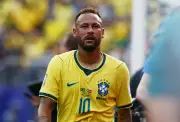 É FAKE: vídeo de Neymar pedindo perdão por eliminação na Copa foi feito com IA