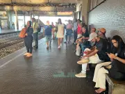 Falha elétrica paralisa Ramal Camaragibe do Metrô do Recife