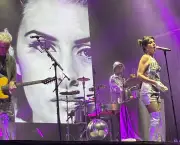 Fernanda Abreu celebra 30 anos de 'Da Lata' e critica corrupção no RJ em Portugal