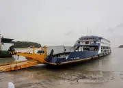 Ferryboat São Gabriel suspende viagens para manutenção