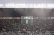 Fifa adianta México x Inglaterra em 6h por tempestade elétrica no Azteca