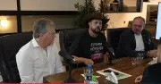 Filhos de Bolsonaro atacam Zé Trovão após deputado chamar ex-presidente de covarde