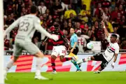 Flamengo empata com São Paulo e desperdiça chance de encostar no líder Palmeiras