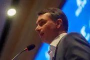 Flávio Bolsonaro perde apoio entre eleitores independentes, aponta Quaest