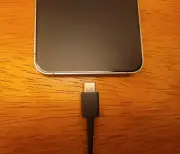 Fones com fio USB-C: alternativas para quem não abre mão do áudio com cabo
