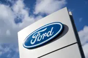 Ford contrata 350 engenheiros seniores para treinar IA após falhas de qualidade