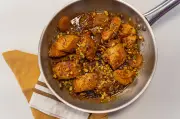 Frango com Damasco e Pistache: Receita de Tajine Marroquino