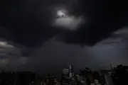 Frente fria e bloqueio atmosférico trazem risco de granizo em SP e Sul