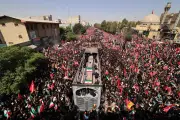 Funeral de Khamenei mostra força do Irã e fracasso de guerra dos EUA e Israel