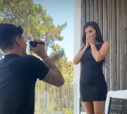 Gabriel Medina pede Isabella Arantes em casamento; veja vídeo