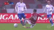 Gabriel Pec fratura tíbia e passará por cirurgia; recuperação de até 4 meses