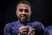 Gabriel Silva volta a treinar no Barra após lesão no joelho