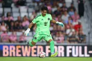 Goleiro do Inter Miami marca gol contra bizarro em vitória na MLS