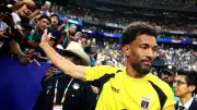 Goleiro Vozinha vira sensação mundial com 17 milhões de seguidores após empate com Espanha
