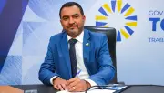 Governador do TO cumpriu 5 de 18 promessas em 3,5 anos
