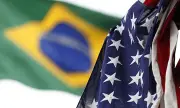 Governo Lula aguarda confirmação dos EUA sobre tarifas de 25% para reagir
