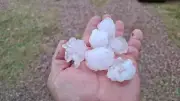 Granizo atinge interior de Santa Vitória do Palmar no RS