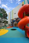 Guia das Escolas 2026: Colégios no RJ e SP com mensalidades de R$ 5 mil a R$ 7 mil