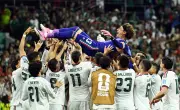 Guillermo Ochoa anuncia aposentadoria após seis Copas do Mundo pelo México