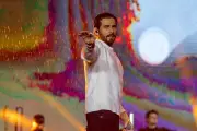 Gustavo Mioto critica mesmice sertaneja e aposta em carreira country internacional