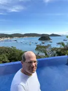 Helio Gurovitz reflete sobre o tempo em romance de estreia 'Meia-palavra'