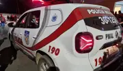 Homem baleado na cabeça é levado a hospital por motorista sequestrado em Maceió