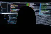 Homem condenado a 9 anos por clonagem de sites de grandes marcas